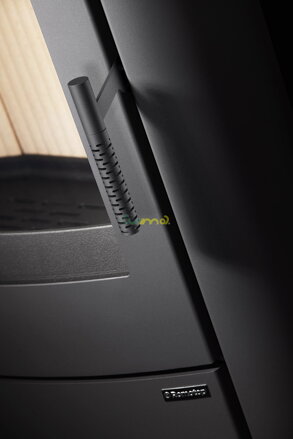 ROMOTOP NAVIA 30 čierny plech - detail