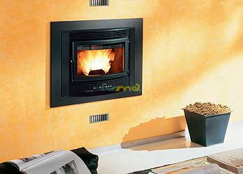 La Nordica Extraflame Comfort Idro 14kw teplovodná krbová vložka na pelety